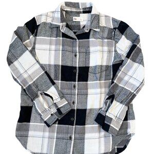 SO Girls Plaid Shirt Black & White Size Large Long Sleeves, Pre-owned